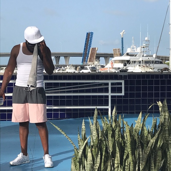 Meet your Posher, Marcel - Picture 1 of 1